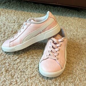 PUMA Big Kids Running Shoe